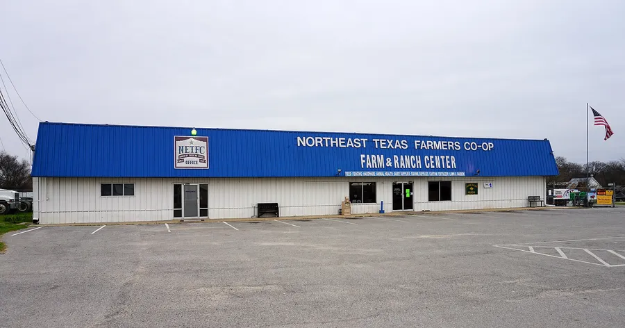 The farmers co-op in Sulphur Springs